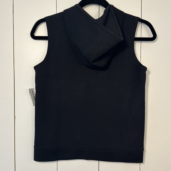 Old Navy boys hooded muscle tank size M (8) - Picture 3 of 3